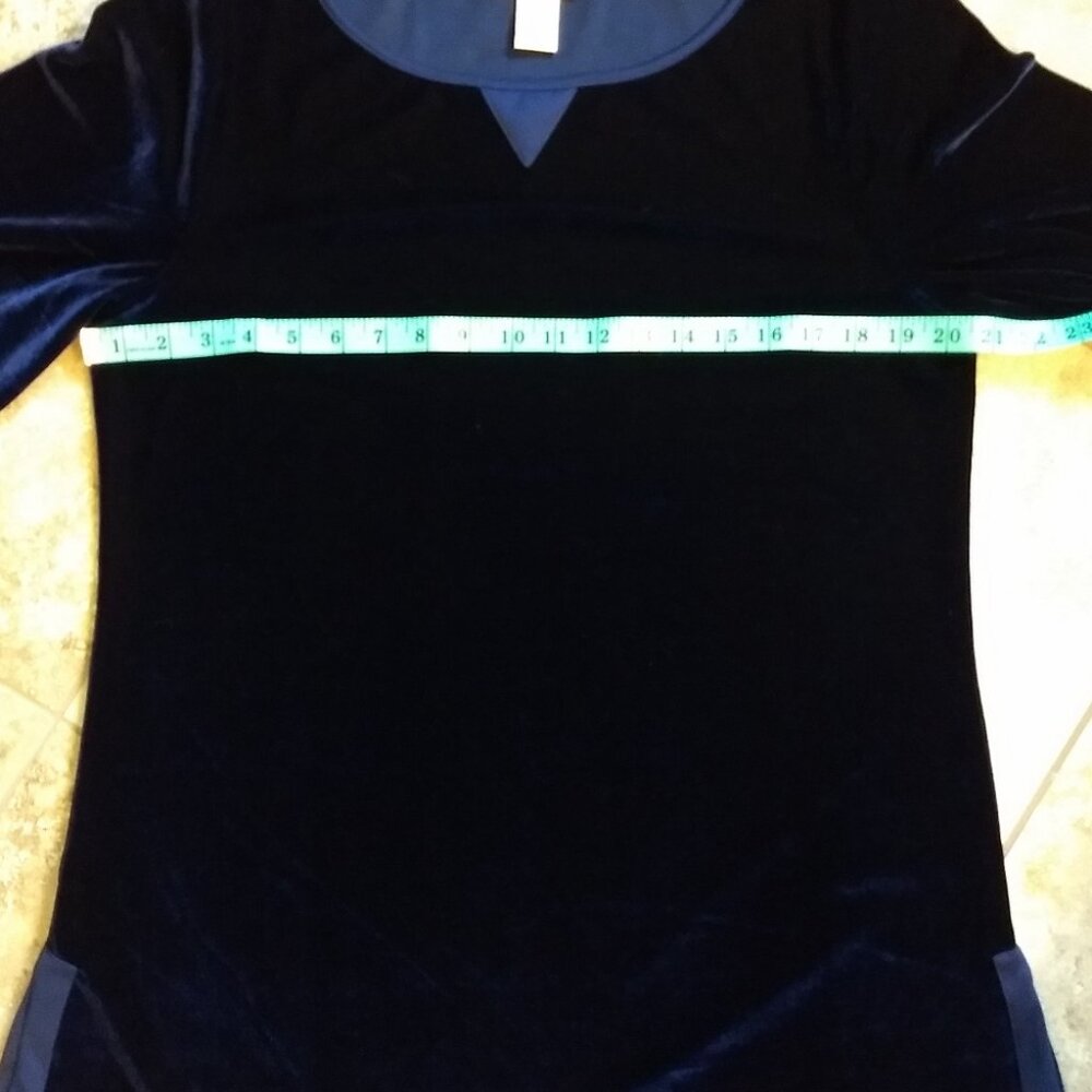 Women's Soft Surroundings Blue Velvet Tunic Shirt - Size Small - Picture 8 of 10